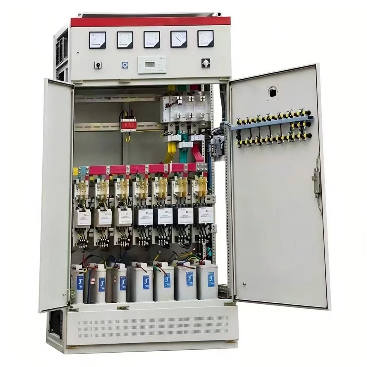Low-Voltage Dynamic Reactive Power Compensation Device